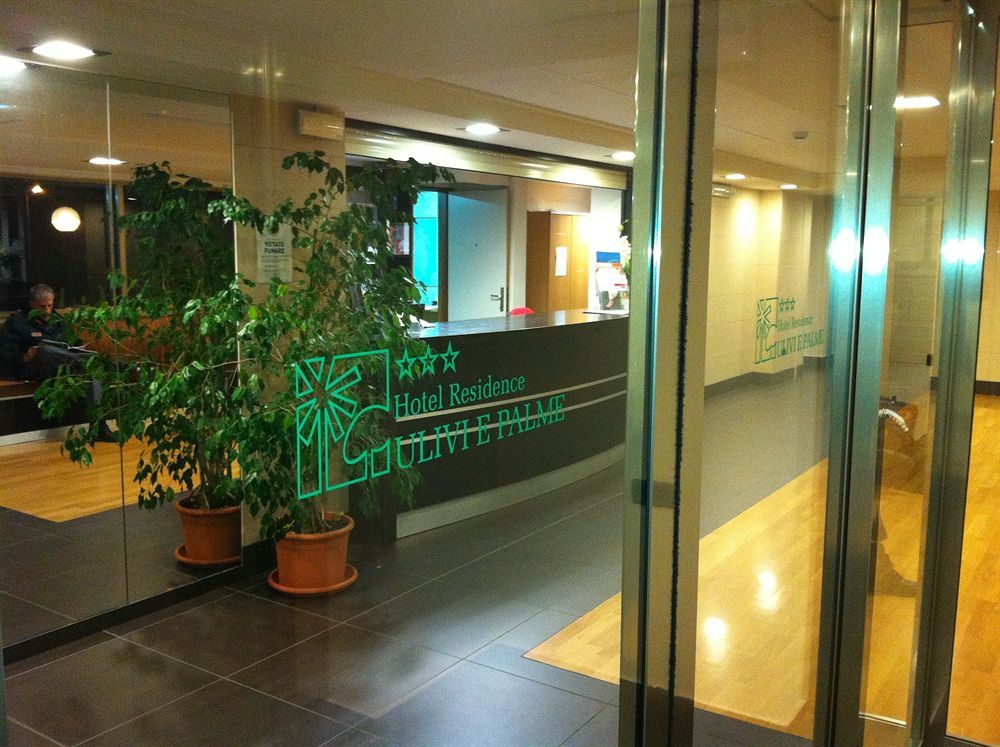 Hotel Residence Ulivi E Palme กาญารี ภายนอก รูปภาพ