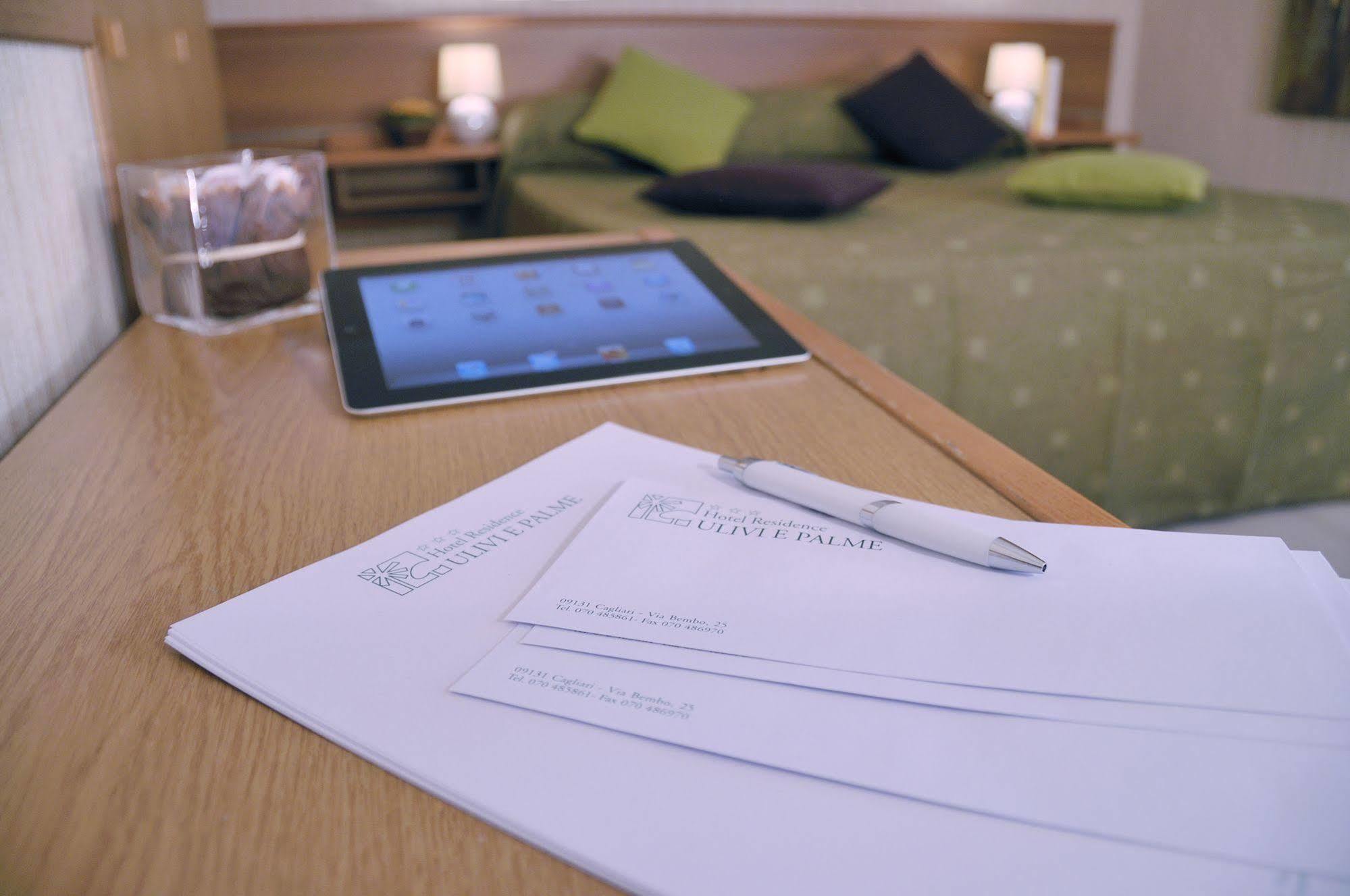 Hotel Residence Ulivi E Palme กาญารี ภายนอก รูปภาพ